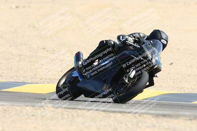 media/Oct-21-2024-Moto Forza (Mon) [[0d67646773]]/A Group/Session 4 (Turn 12)/